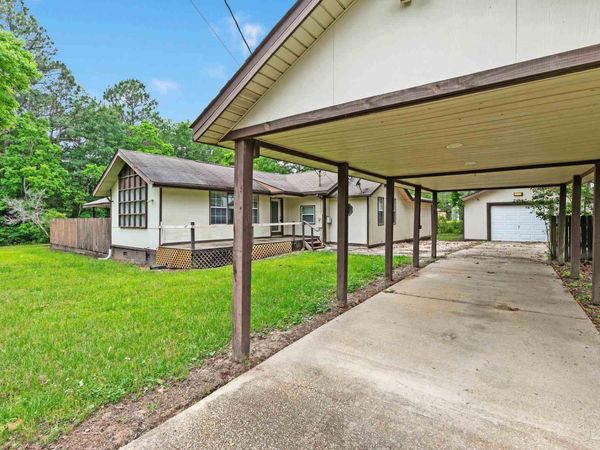 3271 Electra Dr, Milton, FL 32583