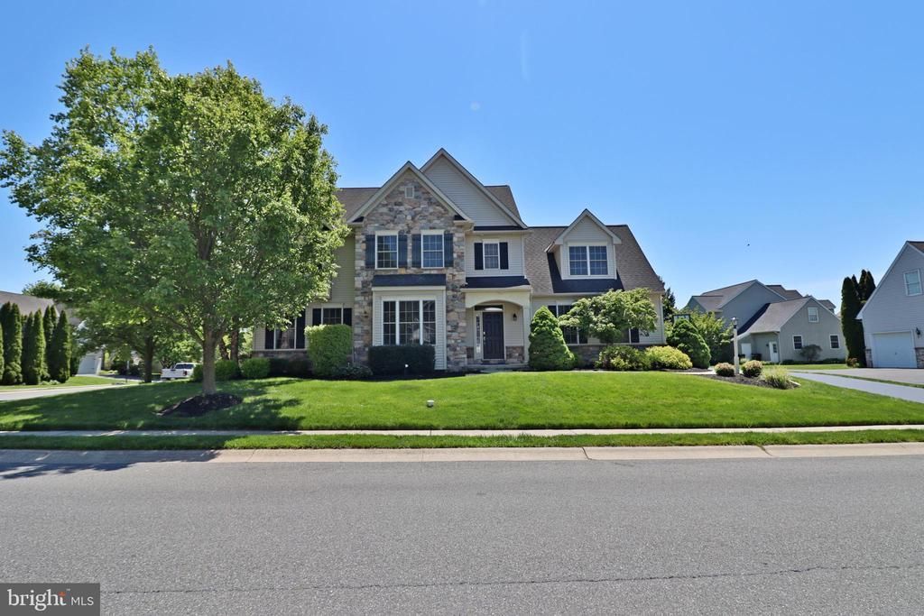 312 Squire Lane, Lititz, PA 17543 Main Photo