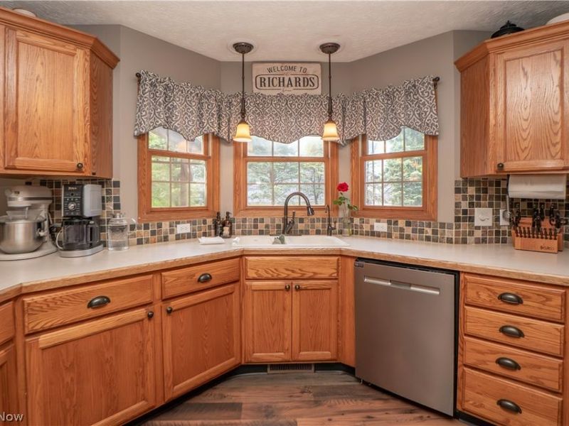 304 Rodeo Circle, Louisville, OH 44641 Photo 17