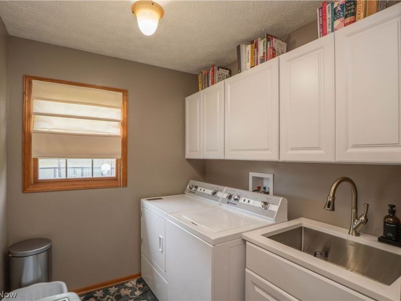 304 Rodeo Circle , Louisville, OH 44641 Photo 19