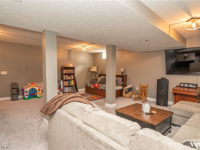 304 Rodeo Circle , Louisville, OH 44641 Photo 32