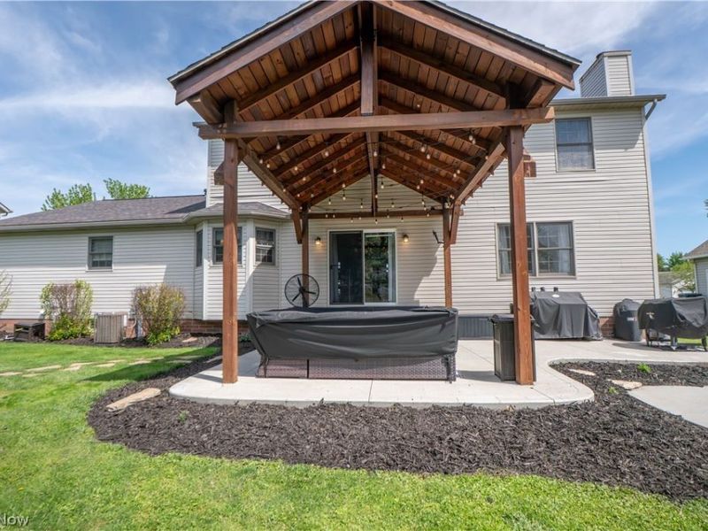 304 Rodeo Circle , Louisville, OH 44641 Photo 37
