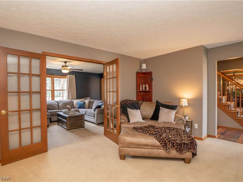 304 Rodeo Circle, Louisville, OH 44641 Photo 7