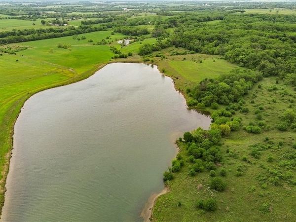 East Victory Road, Bronaugh, MO 64728