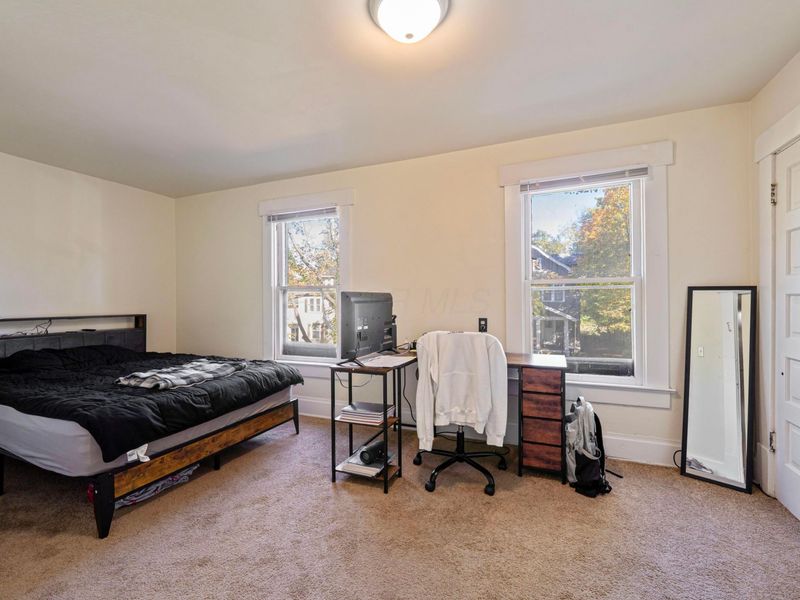 217 E Oakland Avenue , Columbus, OH 43201 Photo 20