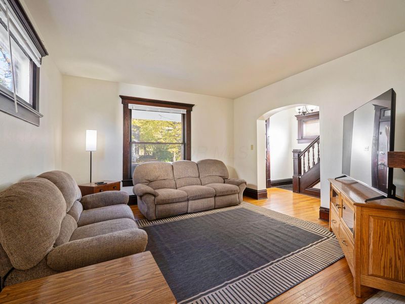 217 E Oakland Avenue , Columbus, OH 43201 Photo 5