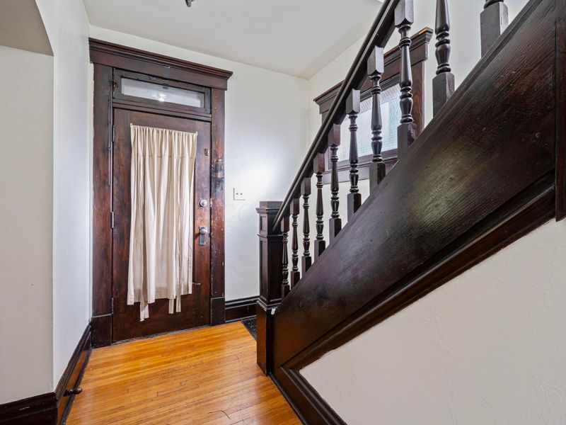 217 E Oakland Avenue , Columbus, OH 43201 Photo 7