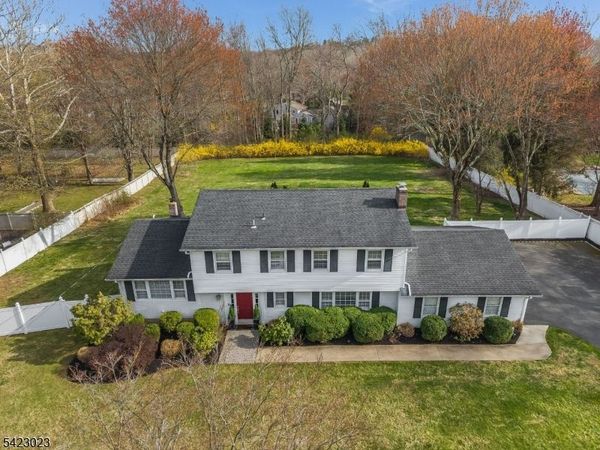 4 Babbitt Rd, Mendham, NJ 07945