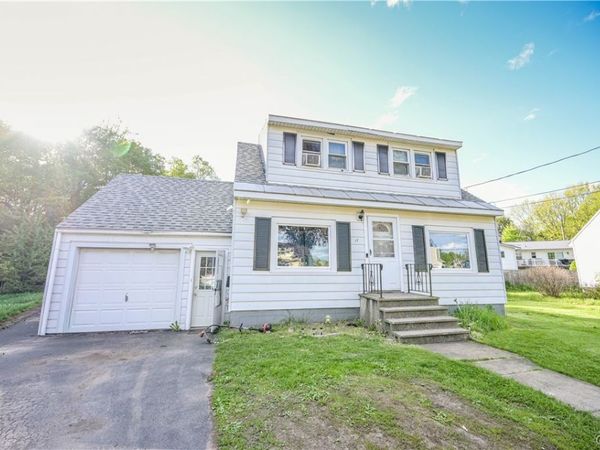 17 Dunham Place , Whitesboro, NY 13492