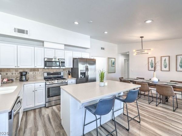 1851 E Hacienda Avenue , Las Vegas, NV 89119