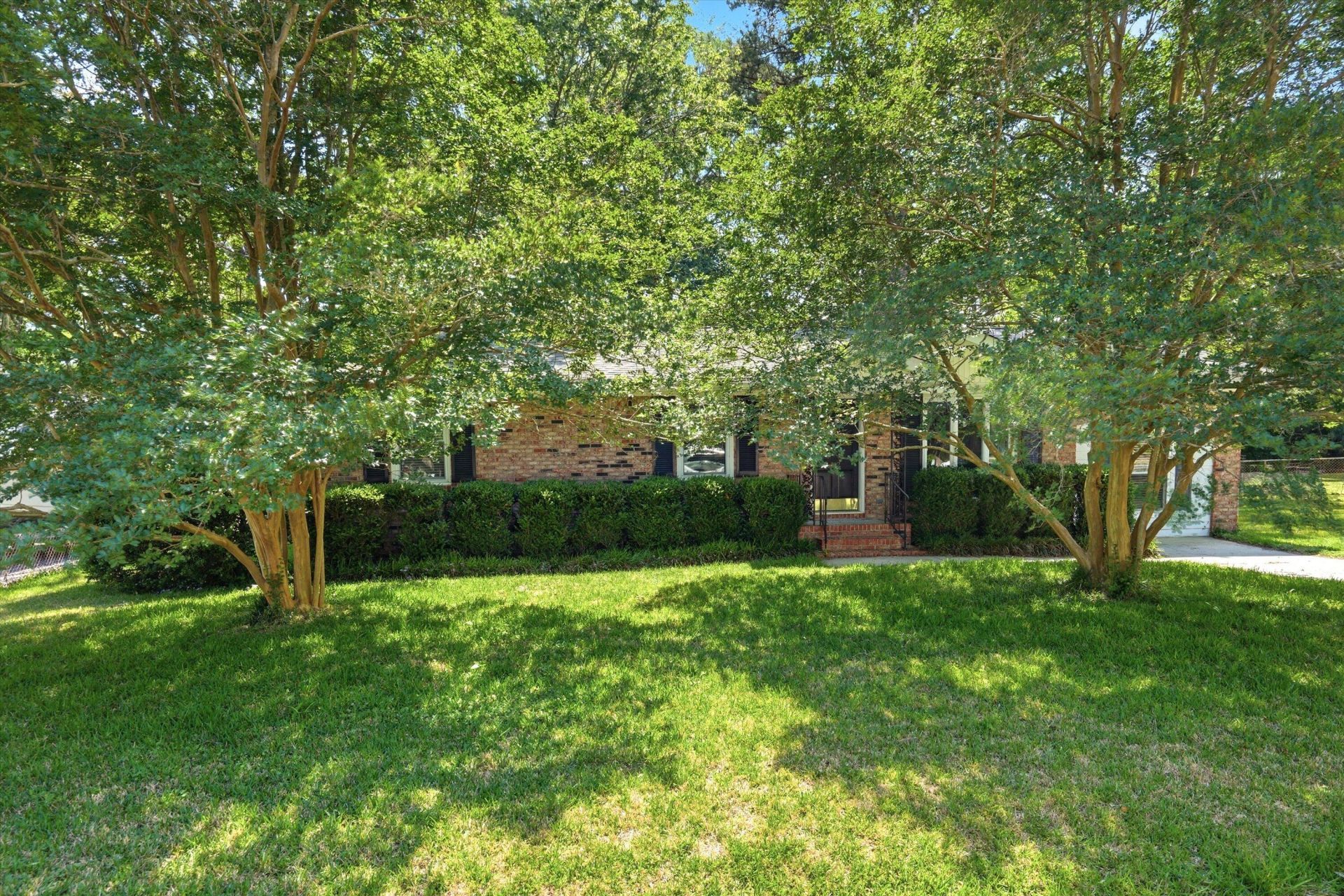 417 Cessna Avenue Photo 27
