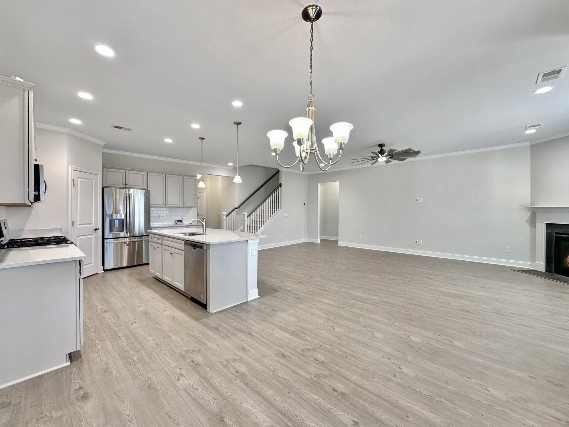 229 Shadybrook Drive Photo 11