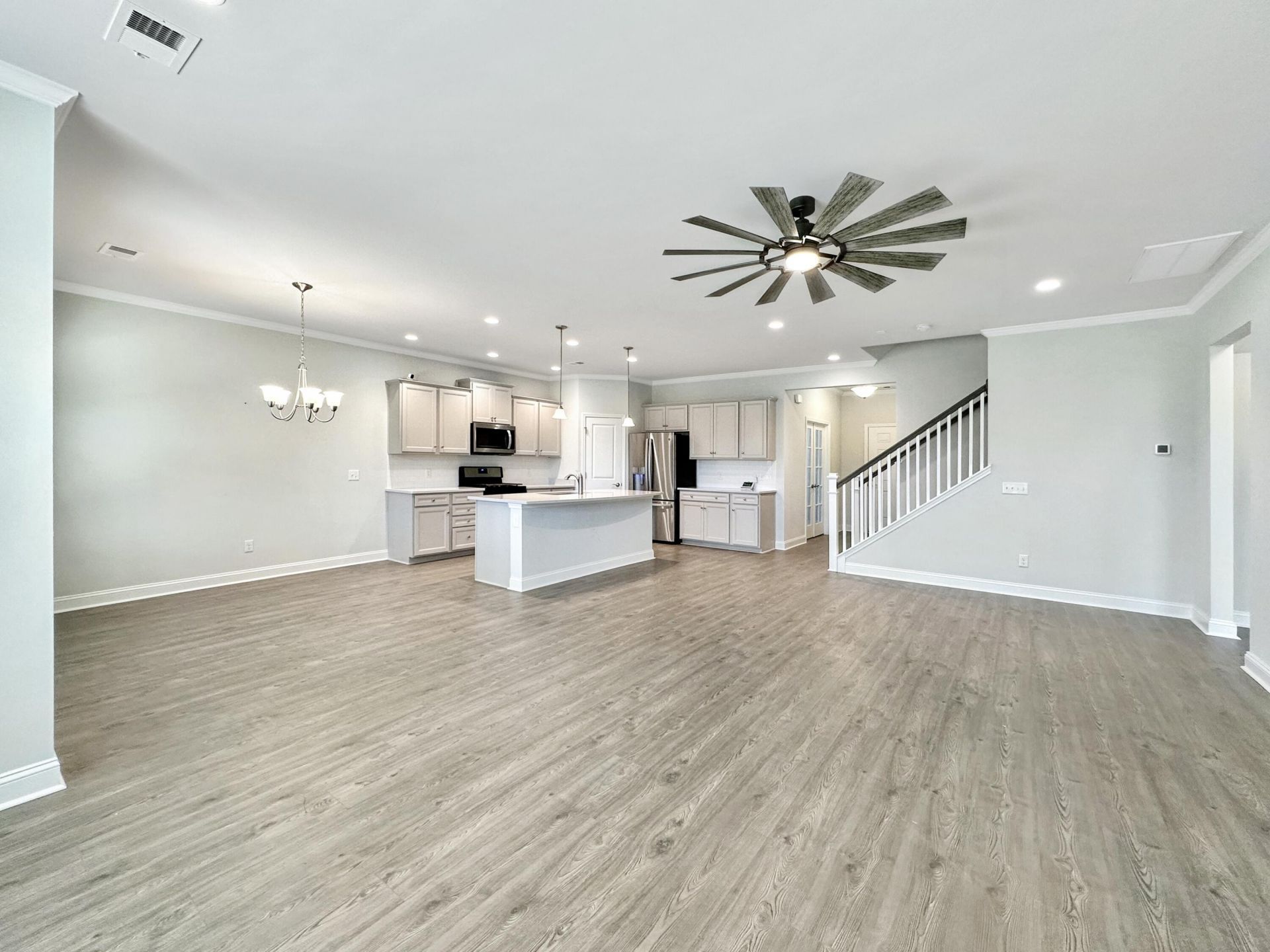 229 Shadybrook Drive Photo 13