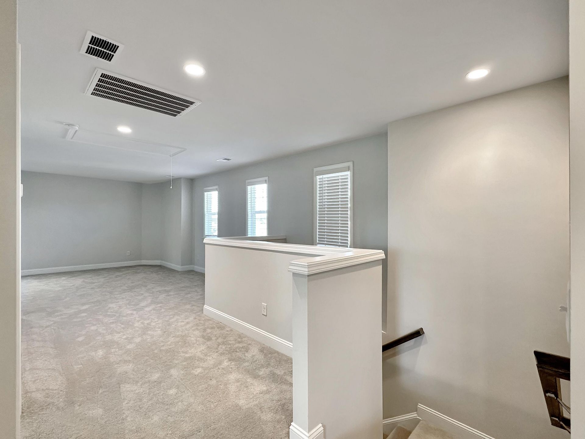 229 Shadybrook Drive Photo 14