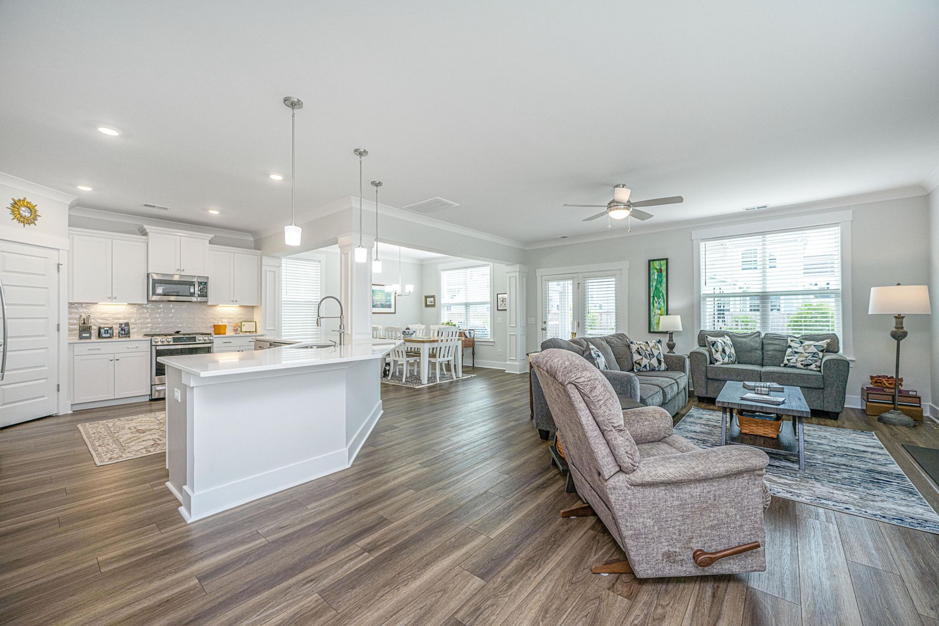 1126 Saltwater Circle Photo 4