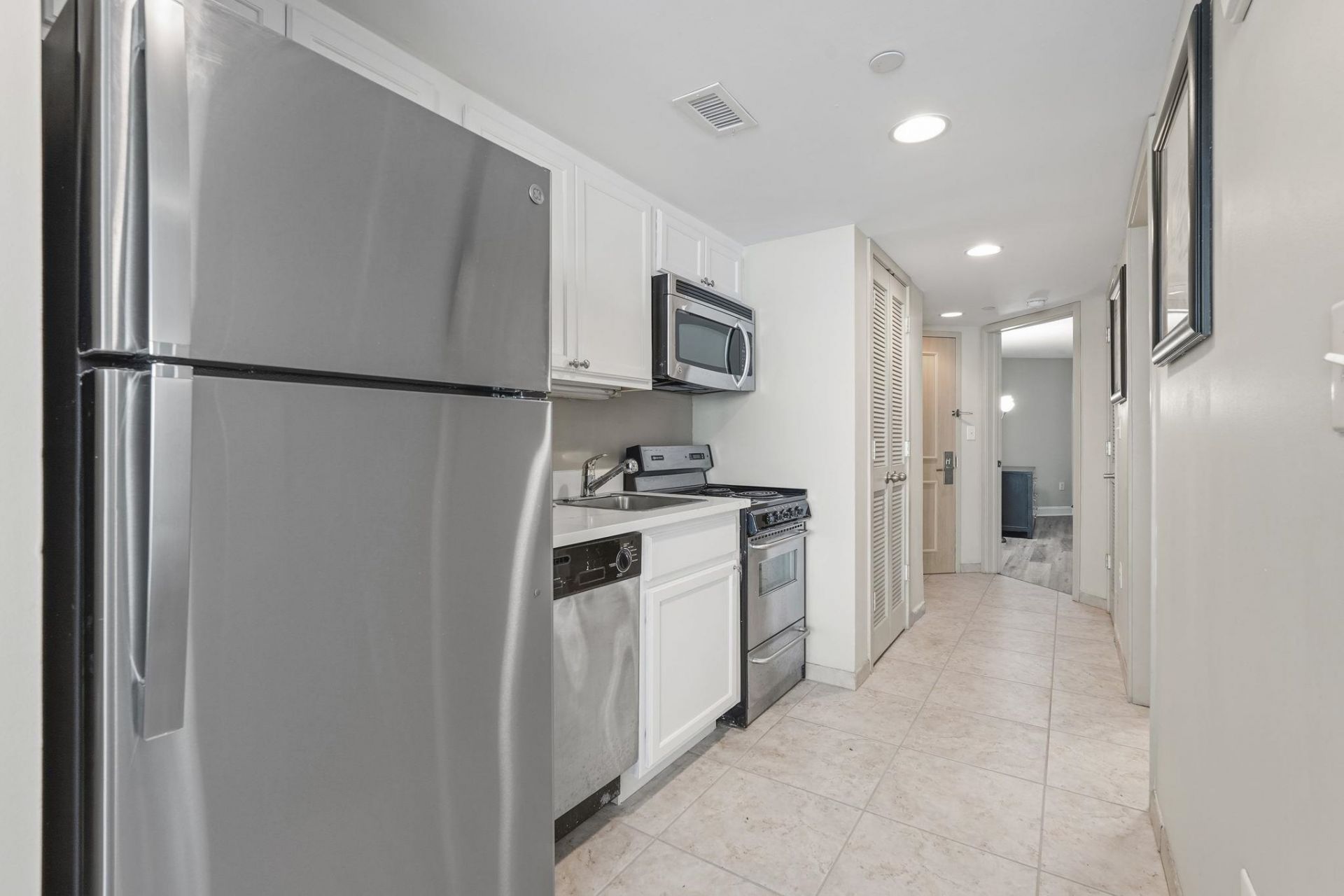 107 S Ocean Blvd.  Photo 30