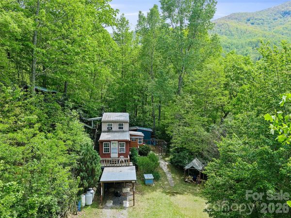 1331 Georges Fork Road, Burnsville, NC 28714