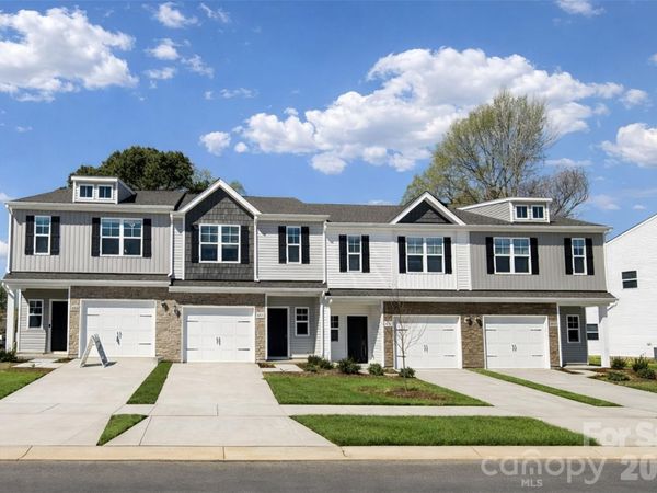 5953 Wallace Avenue , Charlotte, NC 28227