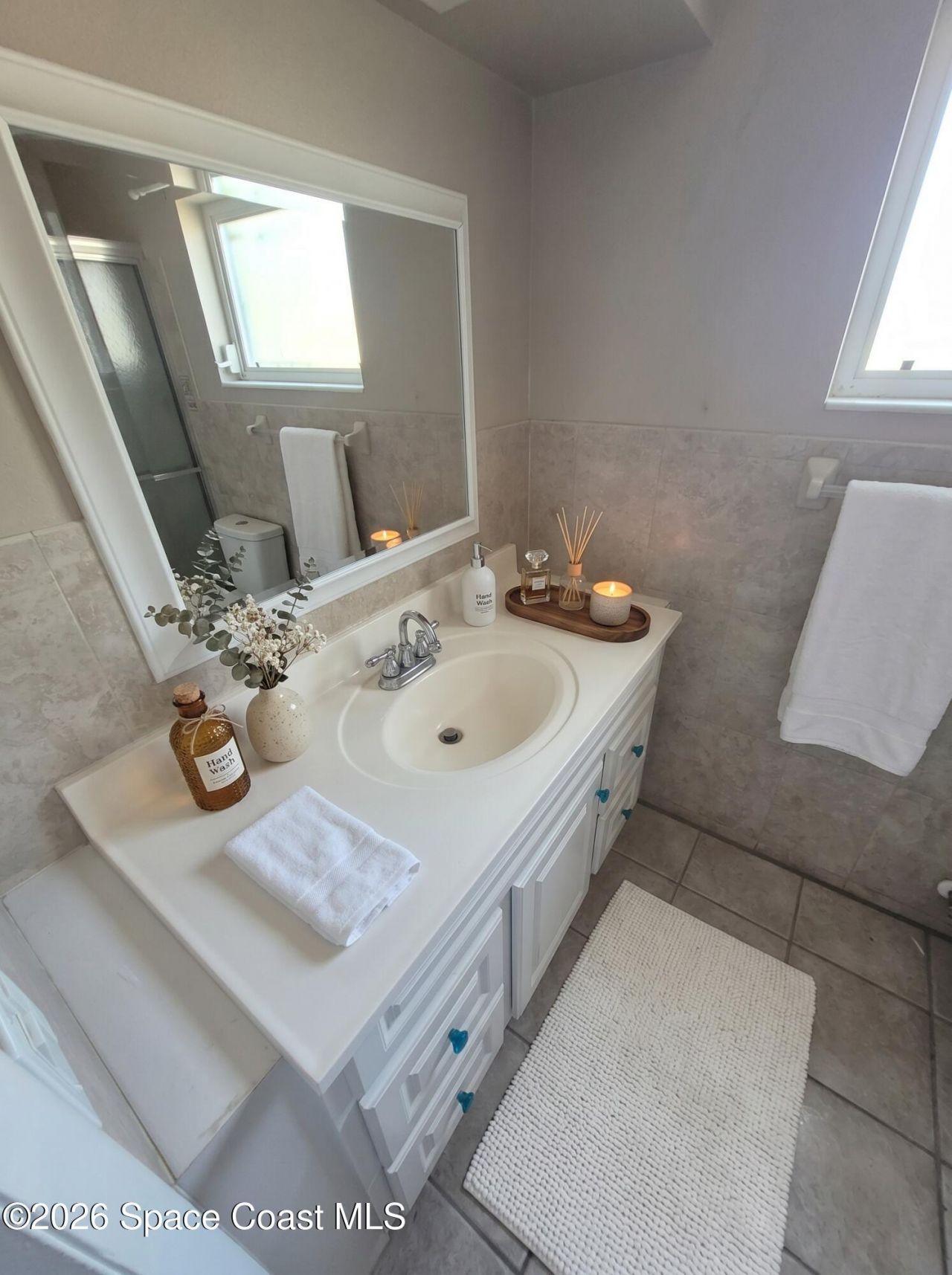 655 N Robin Way , Satellite Beach, FL 32937 Photo