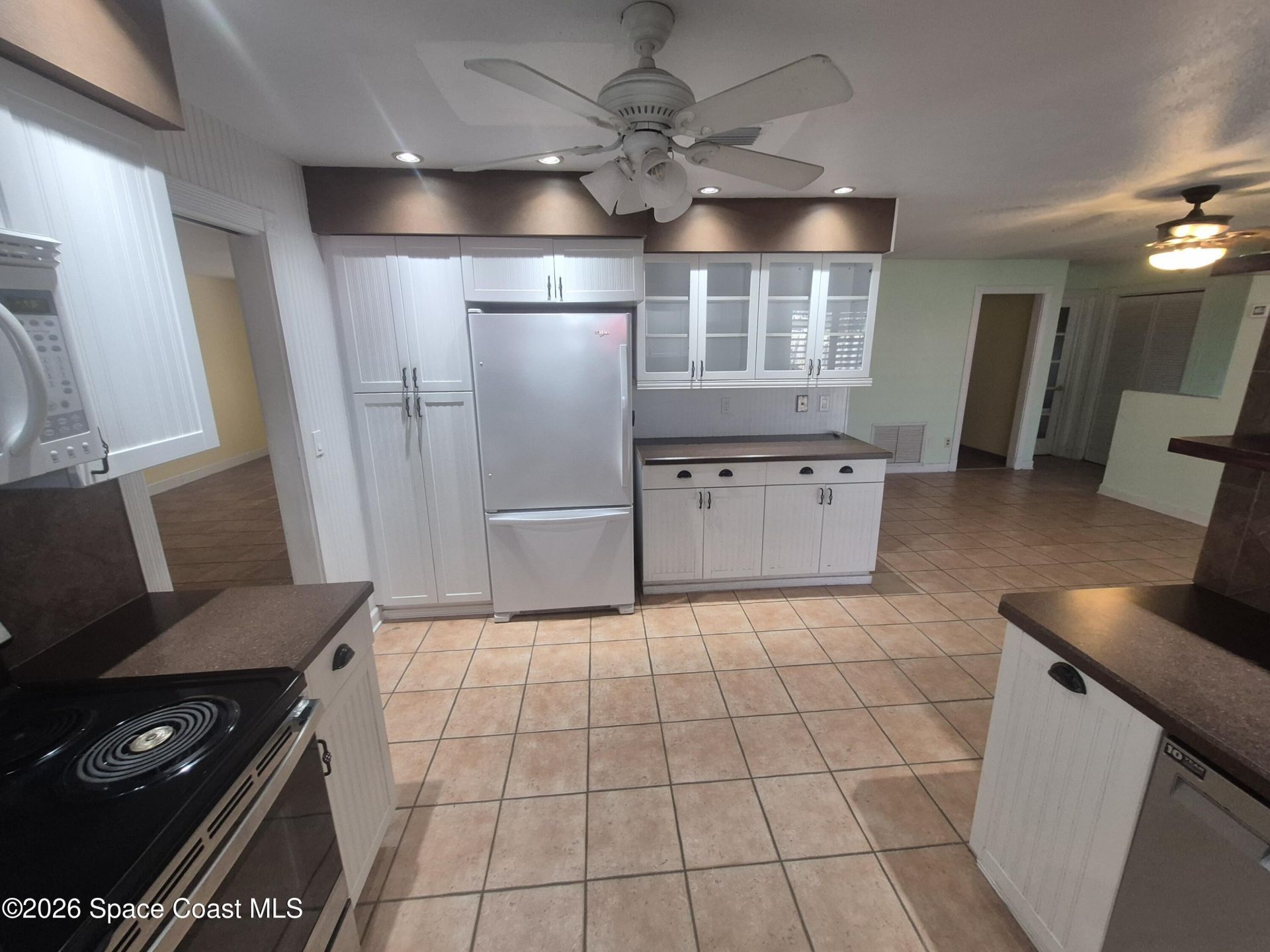 655 N Robin Way , Satellite Beach, FL 32937 Photo