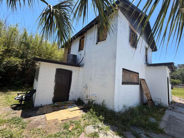 3269 ST AUGUSTINE Road, Jacksonville, FL 32207