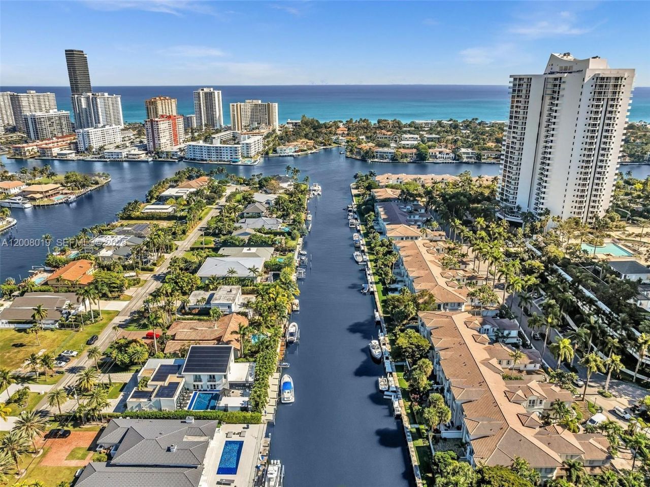 307 Holiday Dr , Hallandale Beach, FL 33009 Photo