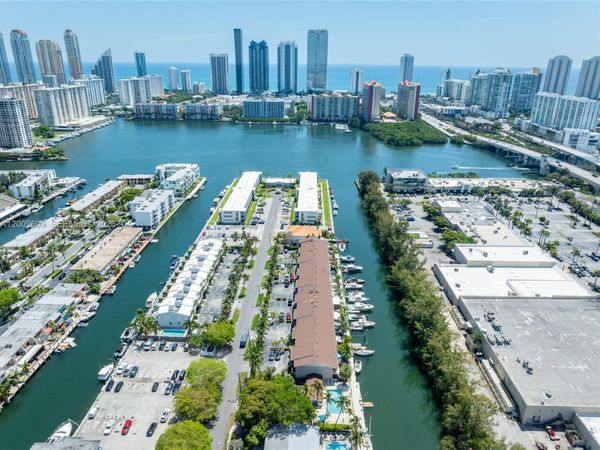 3726 NE 166th St, Unit 116, North Miami Beach, FL 33160