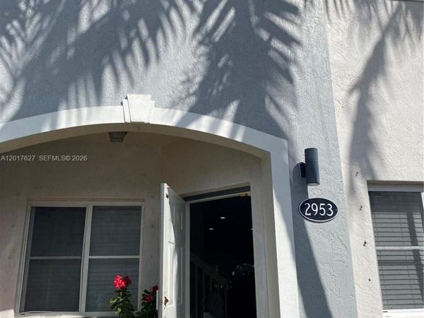 2953 SE 15th Ter , Homestead, FL 33035