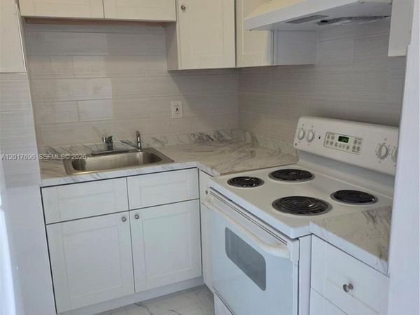 7275 W 24th Ave , Unit 240, Hialeah, FL 33016