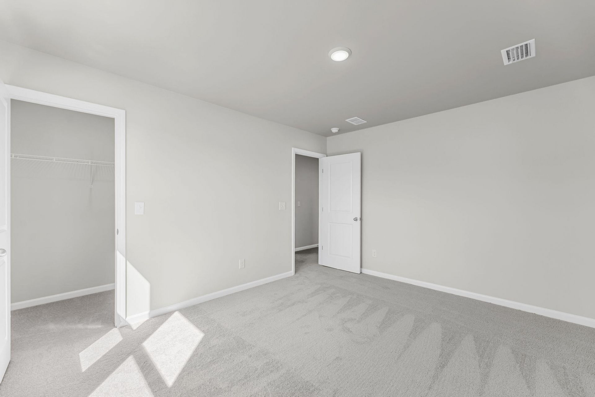 4022 Lemon Grass Lane Photo 31