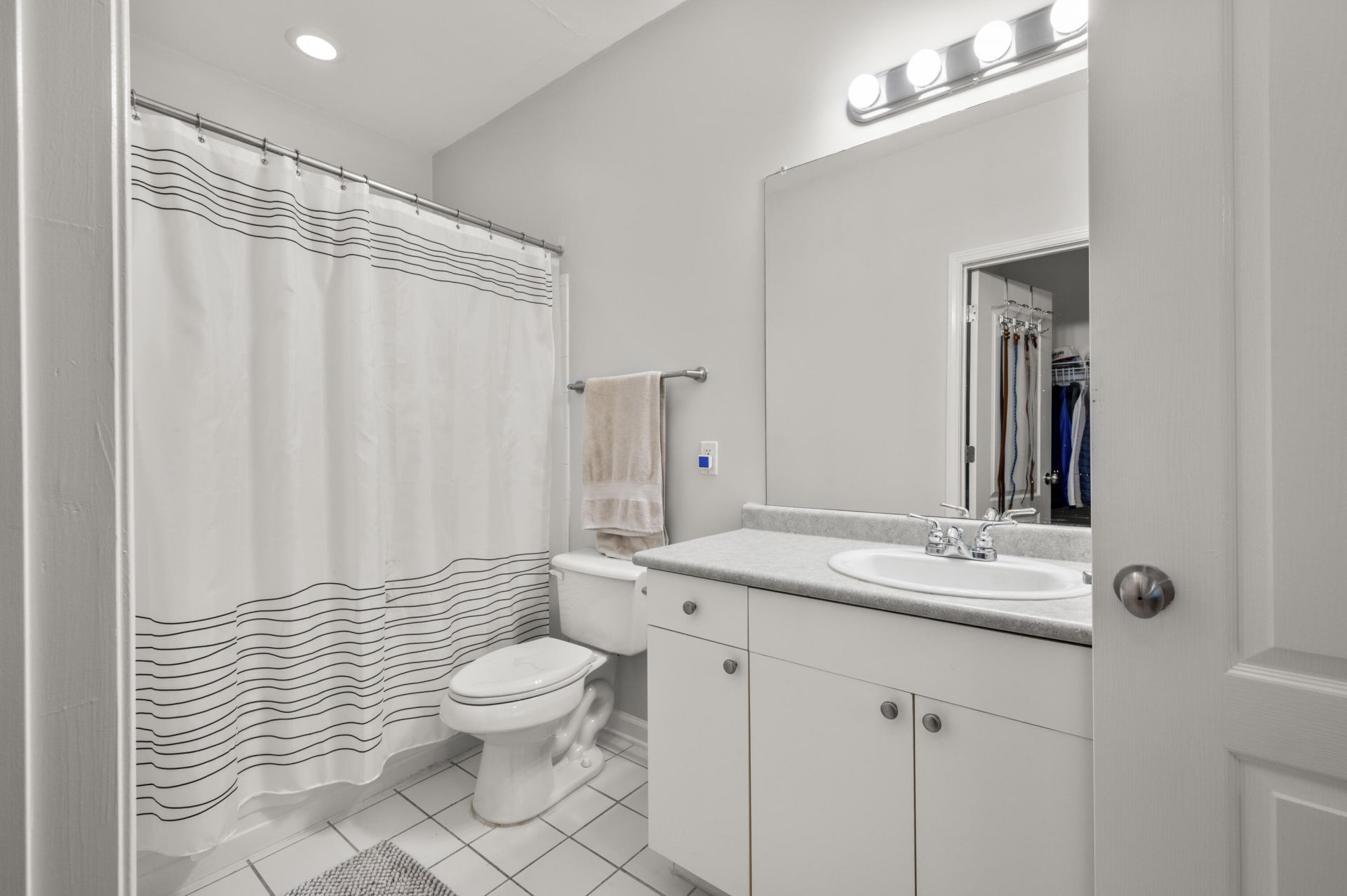 2312 Egret Crest Lane Photo 16