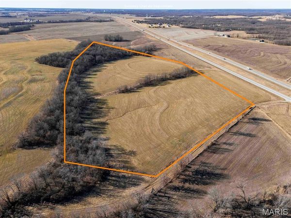 00 Hwy HH , Bowling Green, MO 63334