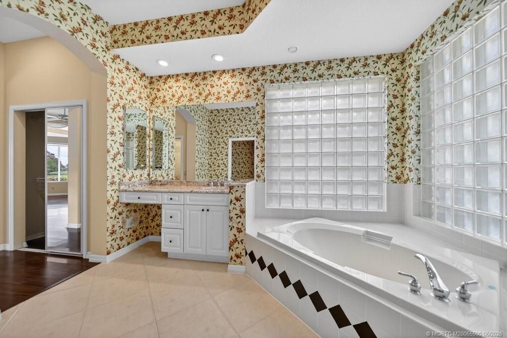 2034 SW Bradford Place, Palm City, FL 34990 Photo