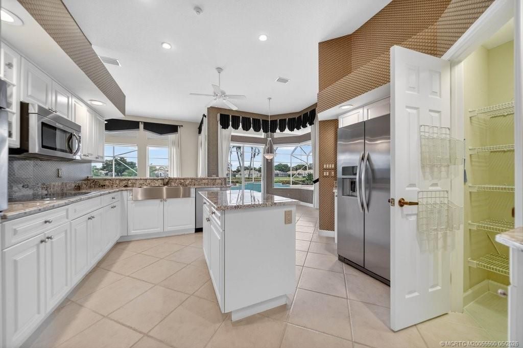 2034 SW Bradford Place, Palm City, FL 34990 Photo