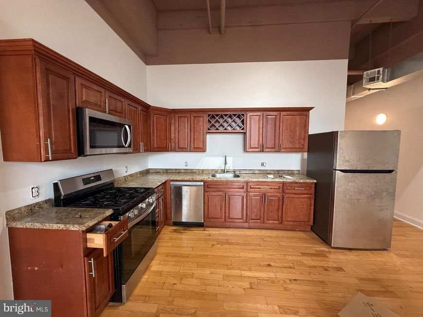 3560 62 Sepviva Street , Unit 113, Philadelphia, PA 19134 Main Photo