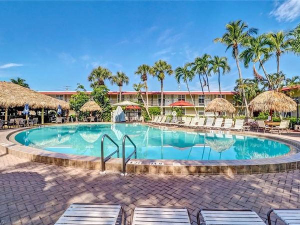 2555 Tamiami TRL N, Unit 115, NAPLES, FL 34103