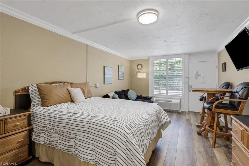 2555 Tamiami Trl N, Unit 115, Naples, FL 34103 Photo