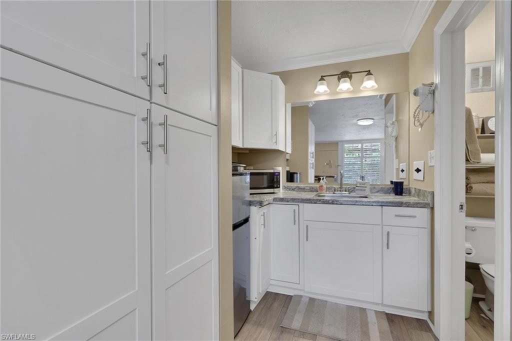 2555 Tamiami Trl N, Unit 115, Naples, FL 34103 Photo