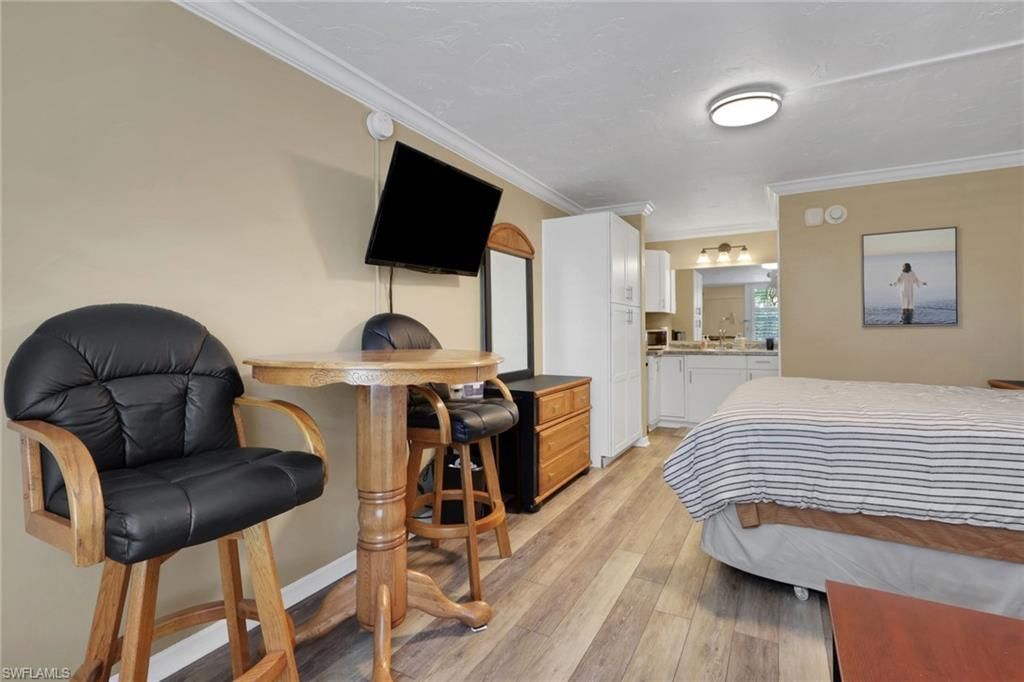 2555 Tamiami Trl N, Unit 115, Naples, FL 34103 Photo