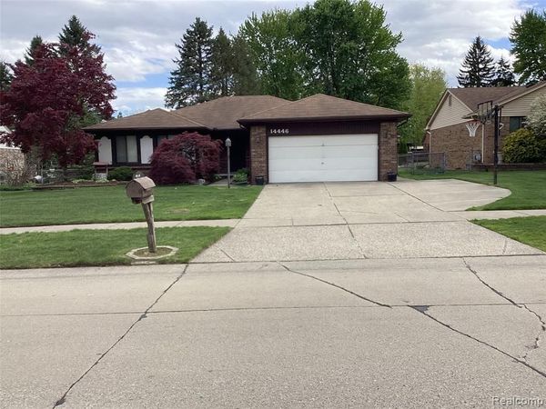 14446 SE Longview Drive, Sterling Heights, MI 48313