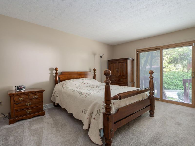 1815 Red Fern Drive, Columbus, OH 43229 Photo 10