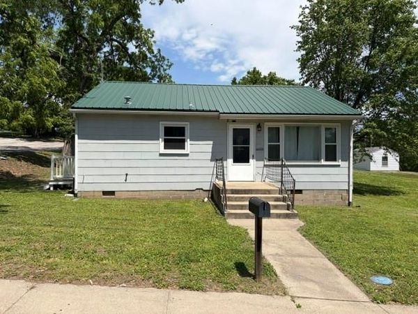 723 S Street, Atchison, KS 66002