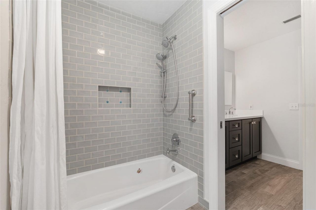 1123 NW 58th Terrace, Gainesville, FL 32605 Photo