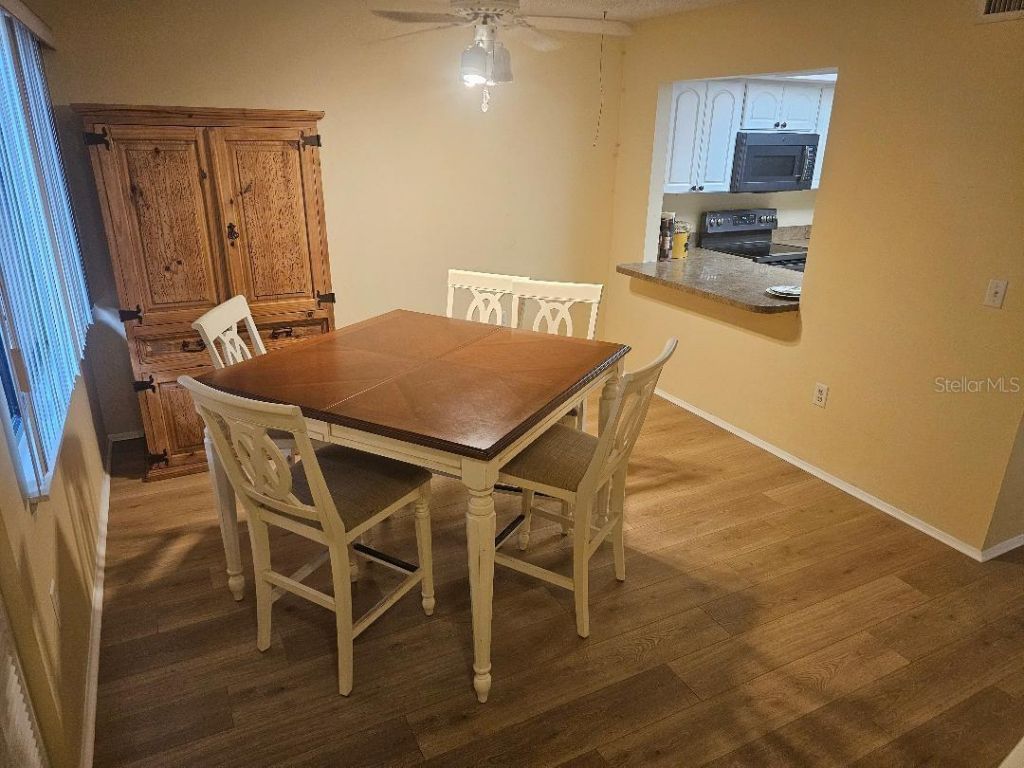 956 Sunridge Drive , Unit H2, Sarasota, FL 34234 Photo