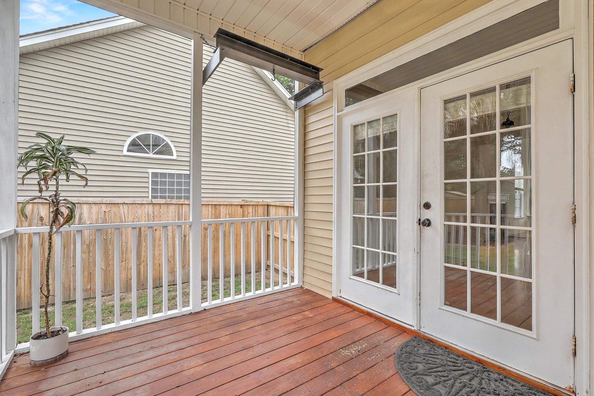 504 Stonecreek Drive Photo 37