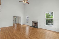 504 Stonecreek Drive photo 4