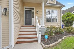 504 Stonecreek Drive photo 4