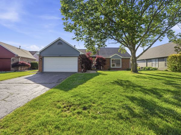 5793 Crystal Bay West Drive, Plainfield, IN 46168