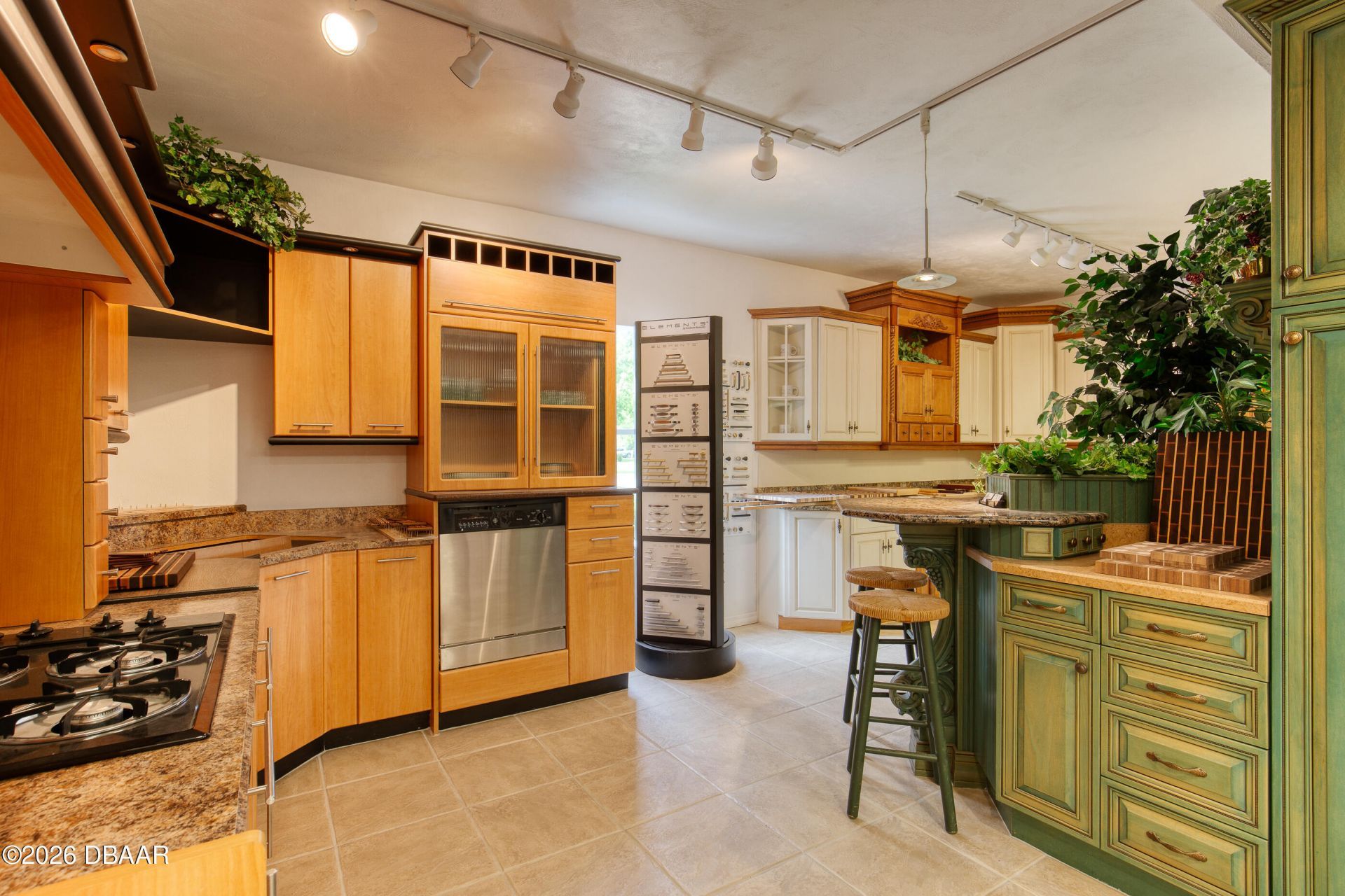 4 & 6 Aviator Way, Ormond Beach, FL 32174 Photo