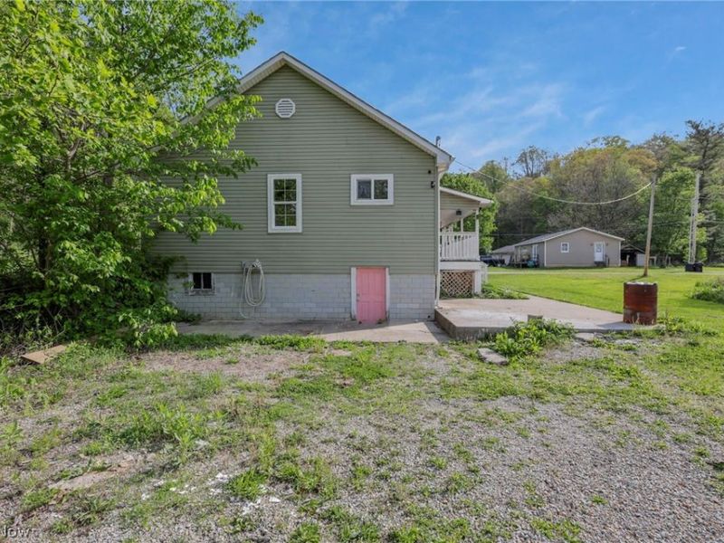 9611 Township Road 390a SE, Corning, OH 43730 Photo 31